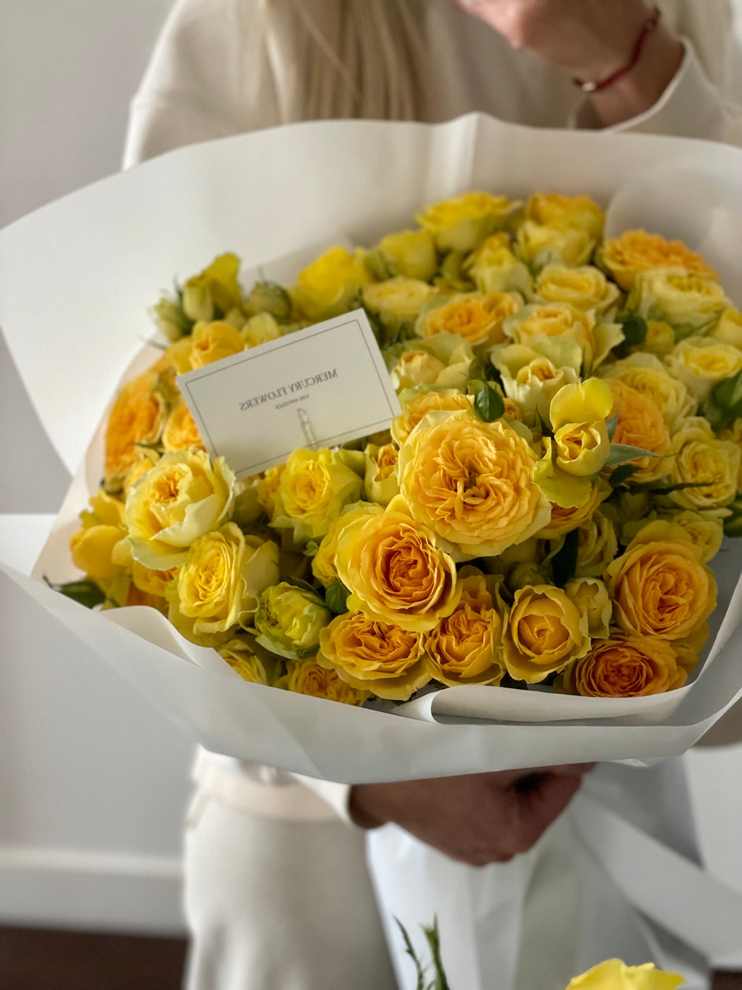 Bouquet of yellow garden roses