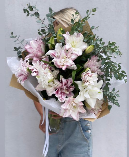 Lilies bouquet